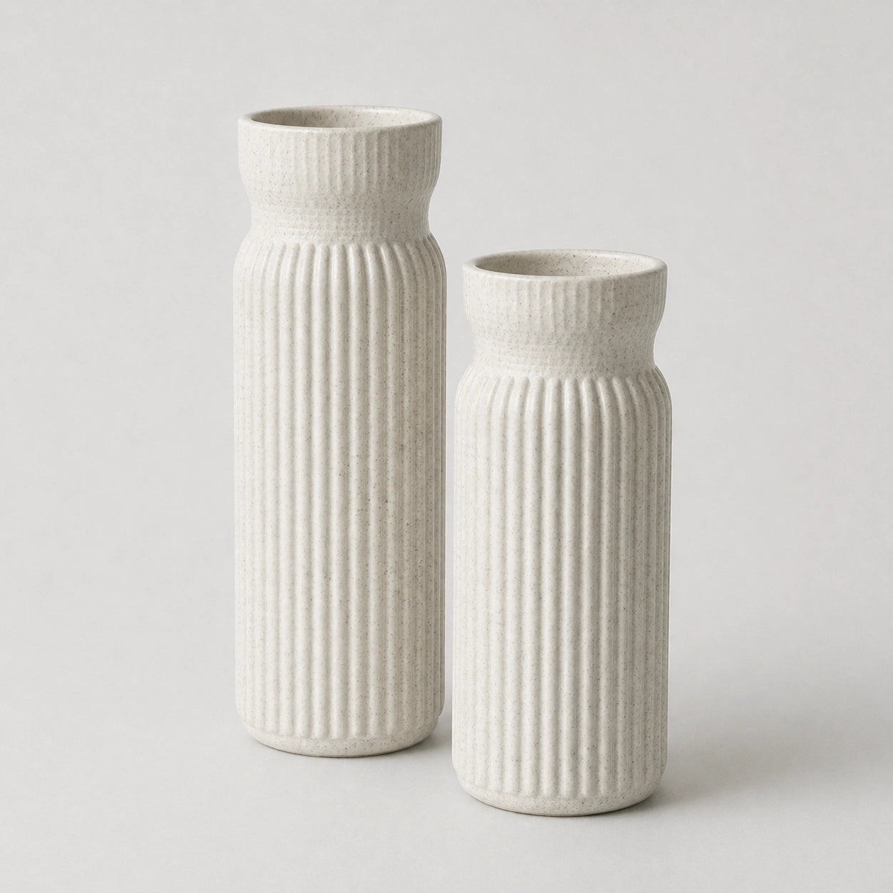 Fine Grooved Vase Set - 2 Pcs (Plastic)